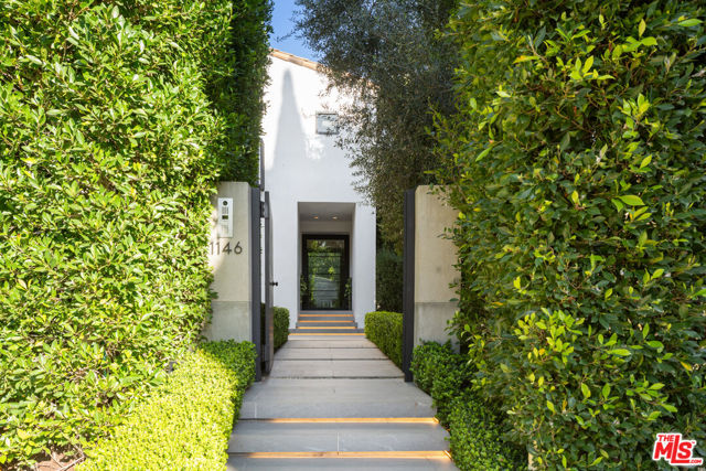 1146 Sierra Alta Way, Los Angeles CA: https://media.crmls.org/mediaz/3876d04f-544d-4e35-9acd-1fb91b1cccbc.jpg