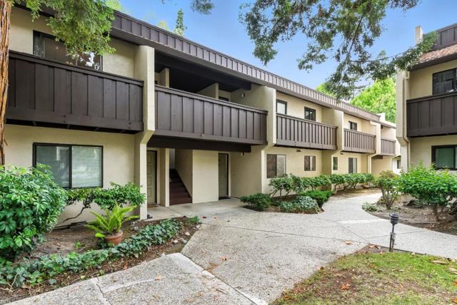 999 W Evelyn Terrace, Sunnyvale CA: https://media.crmls.org/mediaz/387a2749-89e5-45e0-92c1-76ce49028bd3.jpg