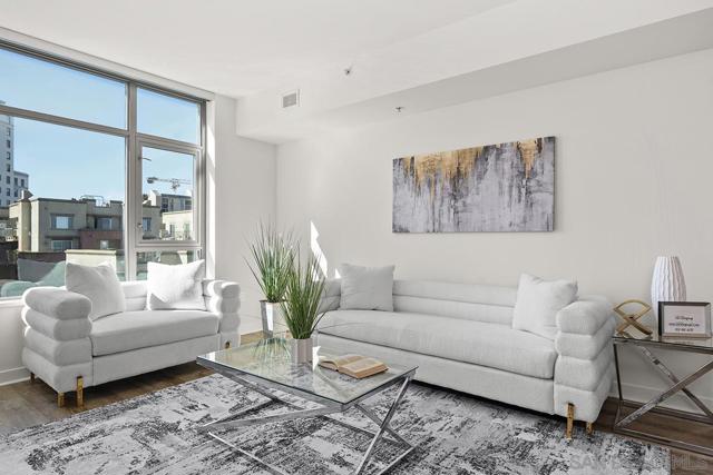 1441 9th Avenue, San Diego CA: https://media.crmls.org/mediaz/387a2cf5-90e1-4301-85b6-bbcf41f69870.jpg