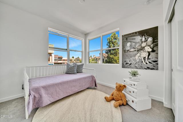 Detail Gallery Image 10 of 22 For 11055 Momentum Dr Dr, Rancho Cucamonga,  CA 91730 - 3 Beds | 2/1 Baths