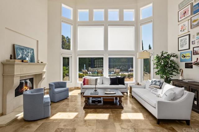 3433 Western Springs Rd, Encinitas CA: https://media.crmls.org/mediaz/387d61f9-711e-41d3-80f8-747c080037bd.jpg