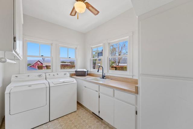 180 Dicicco Terrace, Watsonville CA: https://media.crmls.org/mediaz/387d9f48-f2e5-429b-89c5-796f650f9bd9.jpg
