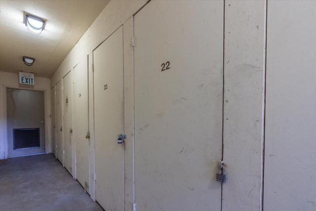 241 Quail Run Court, Monterey CA: https://media.crmls.org/mediaz/387e15dd-3db3-42dc-96a8-1e083581efdf.jpg