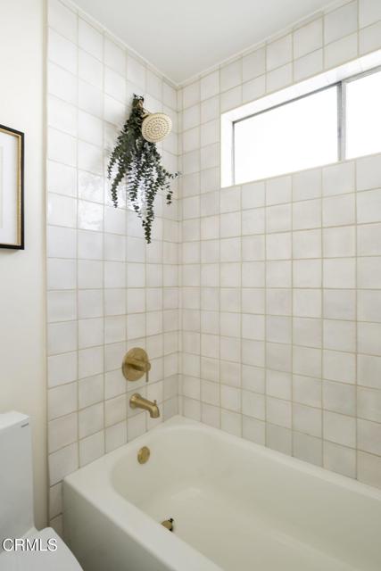 1158 Montecito Drive, Los Angeles CA: https://media.crmls.org/mediaz/387e6e5d-c94b-4f3d-8f4a-a5b055e6d5b4.jpg