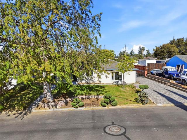22141 Wallace Drive, Cupertino CA: https://media.crmls.org/mediaz/387ee64c-d2dc-41da-9c85-3367f8efa998.jpg
