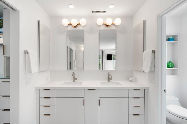 Detail Gallery Image 54 of 68 For 2066 Steiger Ln, Oceanside,  CA 92056 - 5 Beds | 3 Baths