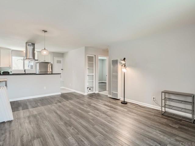 Image 5 of 12 For 2040 Robinson Avenue B