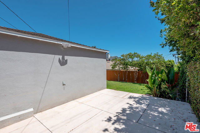 7501 Earldom Avenue photo 26