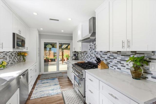 Detail Gallery Image 9 of 41 For 1048 Cosmo Ave, El Cajon,  CA 92019 - 3 Beds | 1 Baths