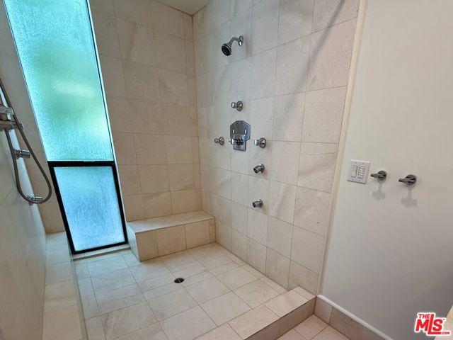 2415 Laurel Pass / Bypass, Los Angeles CA: https://media.crmls.org/mediaz/3885f094-878f-4470-86f4-332d1b20fd20.jpg