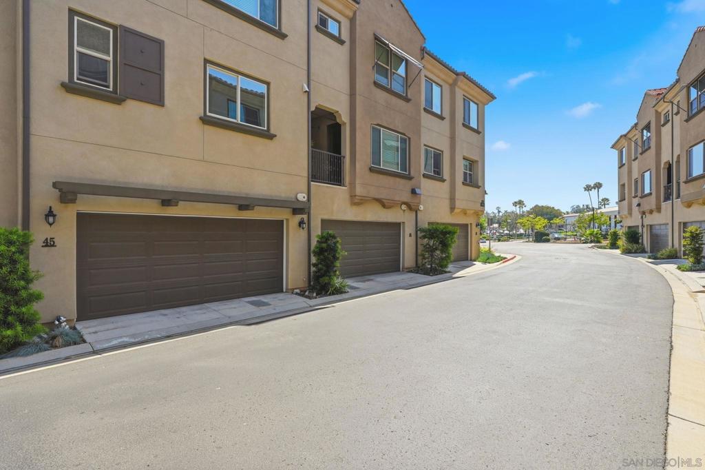 1576 Castillo Way - photo 2