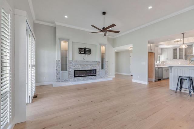 700 Duffin Drive, Hollister CA: https://media.crmls.org/mediaz/3888e833-5384-434e-8475-15ad70b62bba.jpg