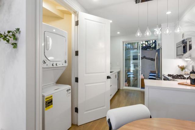 1046 14th Street, San Francisco CA: https://media.crmls.org/mediaz/388917e7-95ef-47fa-8ccb-49ba33ab065f.jpg