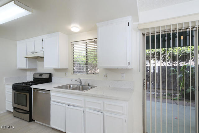 Detail Gallery Image 7 of 21 For 631 Claraday St #15,  Glendora,  CA 91740 - 3 Beds | 2/1 Baths