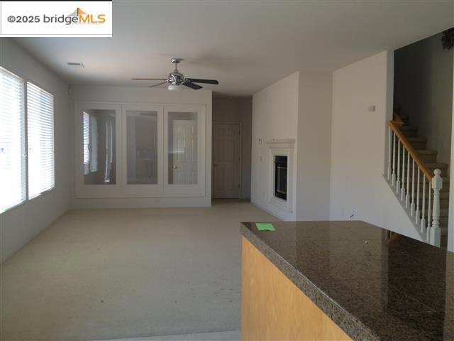 4423 GLEN CANYON CIR, Pittsburg CA: https://media.crmls.org/mediaz/388a4375-15ee-49c0-8fd4-862a5fcaaadc.jpg