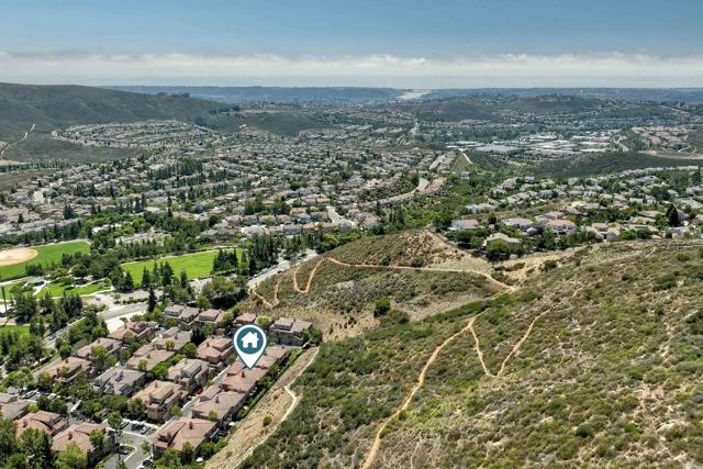 1440 Clearview Way, San Marcos CA: https://media.crmls.org/mediaz/388a604c-2c4e-4886-bbf8-d8a967d24389.jpg