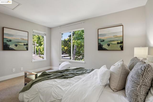 96 Bayside Ct, Richmond CA: https://media.crmls.org/mediaz/388abad0-de71-459d-88d5-22743c671b61.jpg