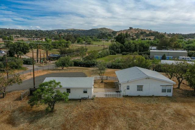 Detail Gallery Image 14 of 33 For 354 Magnolia Ave, Ramona,  CA 92065 - 2 Beds | 1 Baths