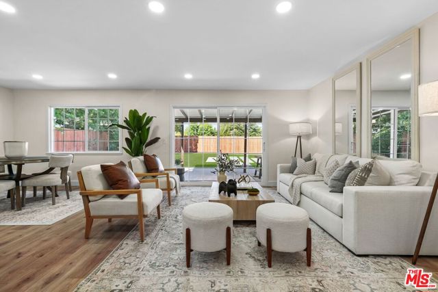 6520 Debs Avenue, West Hills CA: https://media.crmls.org/mediaz/388f4398-de1f-4d81-93de-0c7e04ef5f7c.jpg