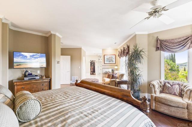 14963 Huntington Gate Drive, Poway CA: https://media.crmls.org/mediaz/388f9e7d-29cc-4411-991b-7342d9767af3.jpg