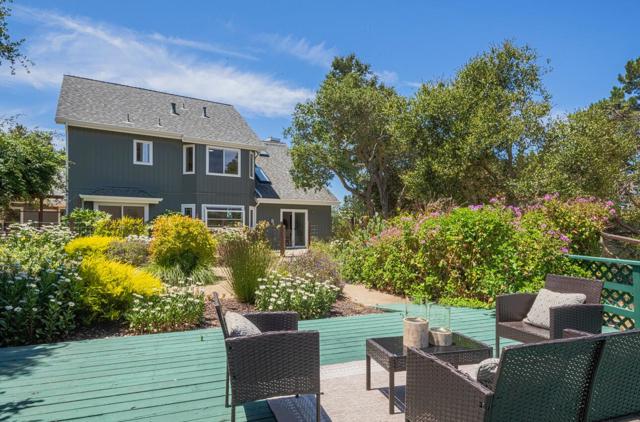 158 Echo Valley Road, Prunedale CA: https://media.crmls.org/mediaz/38904091-a064-4181-ae67-8157d762209a.jpg