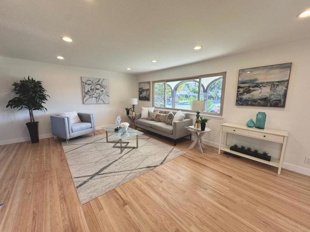956 Redmond Avenue, San Jose CA: https://media.crmls.org/mediaz/3890f7ca-6945-4fca-bd02-5fa9690d64ef.jpg