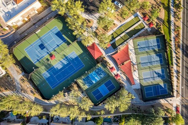 81585 Corte Valdemoro, Indio CA: https://media.crmls.org/mediaz/3891d490-c1a6-40a0-a95f-4df2968c0aaf.jpg