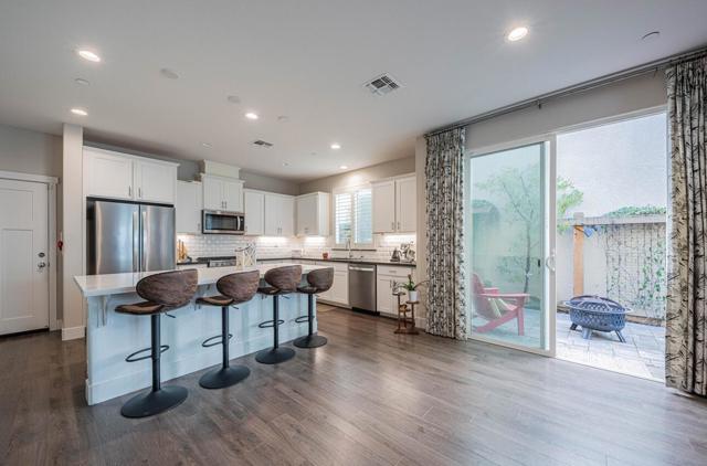 19130 Fallingwater Lane, Marina CA: https://media.crmls.org/mediaz/38924868-4370-45cb-8cfa-3cf5a0f5a0da.jpg