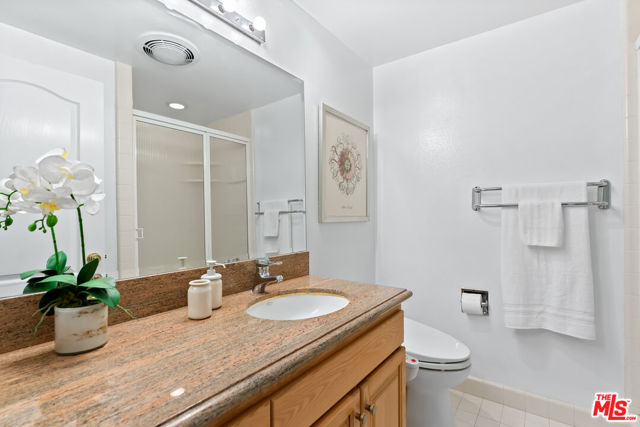 Hall/second bathroom