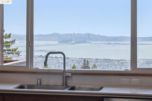 120 Hill Rd, Berkeley CA: https://media.crmls.org/mediaz/389308da-a764-4c50-99fb-a8cc541f57fd.jpg