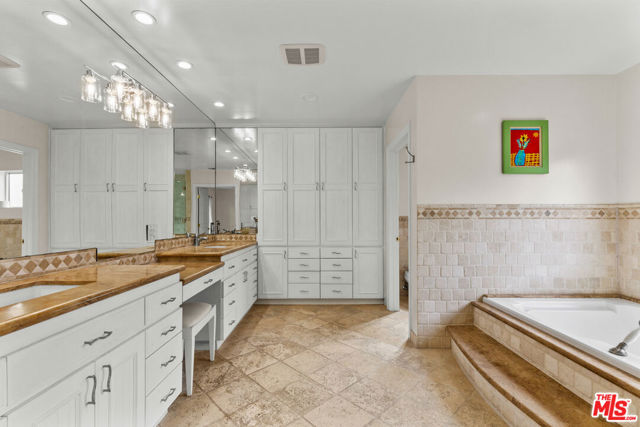 Drew Fenton | 12510 W Sunset Boulevard Los Angeles CA | MLS: 7069768
