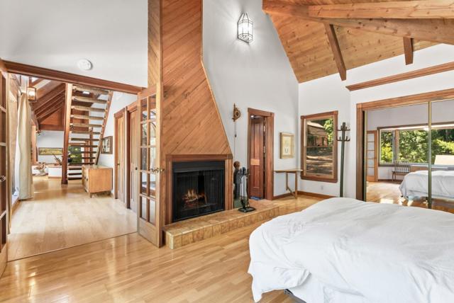 4611 Bonny Doon Road, Santa Cruz CA: https://media.crmls.org/mediaz/38950574-ff57-41bb-bb71-de79a9464ad6.jpg