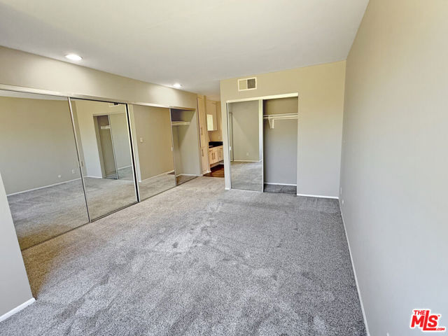 23401 Park Sorrento, Calabasas CA: https://media.crmls.org/mediaz/38953d2b-3ad1-45f6-b1ab-f0b0e5336d41.jpg
