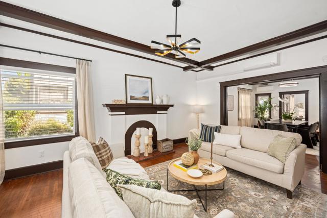 2445 47 A Street, San Diego CA: https://media.crmls.org/mediaz/3895c959-d419-4df8-afaa-996817353e79.jpg