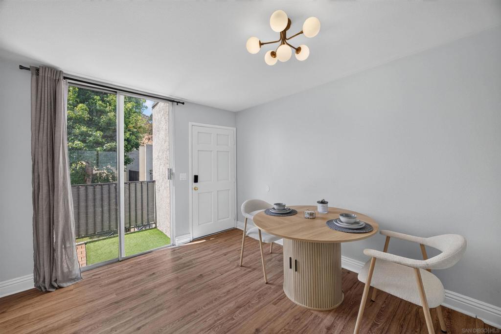 2850 Reynard Way - photo 15