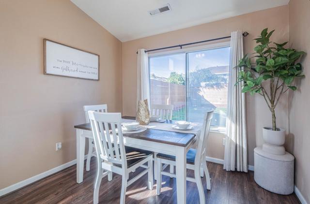 1829 Delancey Drive, Salinas CA: https://media.crmls.org/mediaz/3899eead-7018-46a2-9eab-57a1efdd6793.jpg