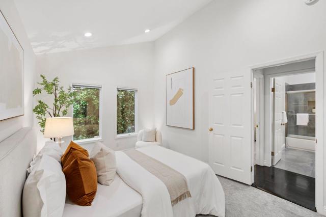 2937 San Juan Boulevard, Belmont CA: https://media.crmls.org/mediaz/389a1951-8fdb-47d0-9f12-5dd8606d23ff.jpg