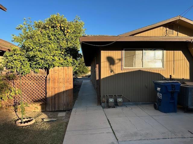 413 Giles, Calexico, California 92231, ,Multi-Family,For Sale,Giles,250000566SD