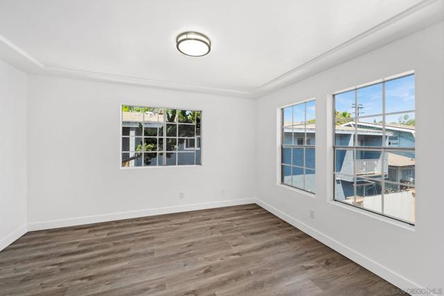 368 G st, Chula Vista CA: https://media.crmls.org/mediaz/389adf37-5129-4d02-9e0f-e1907ea10c89.jpg