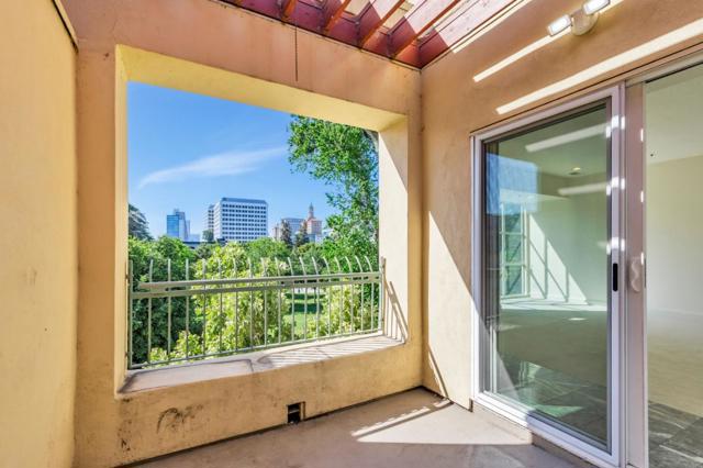 97 E Saint James Street, San Jose CA: https://media.crmls.org/mediaz/389b8338-13ed-4ef2-9e95-93925b1519b3.jpg
