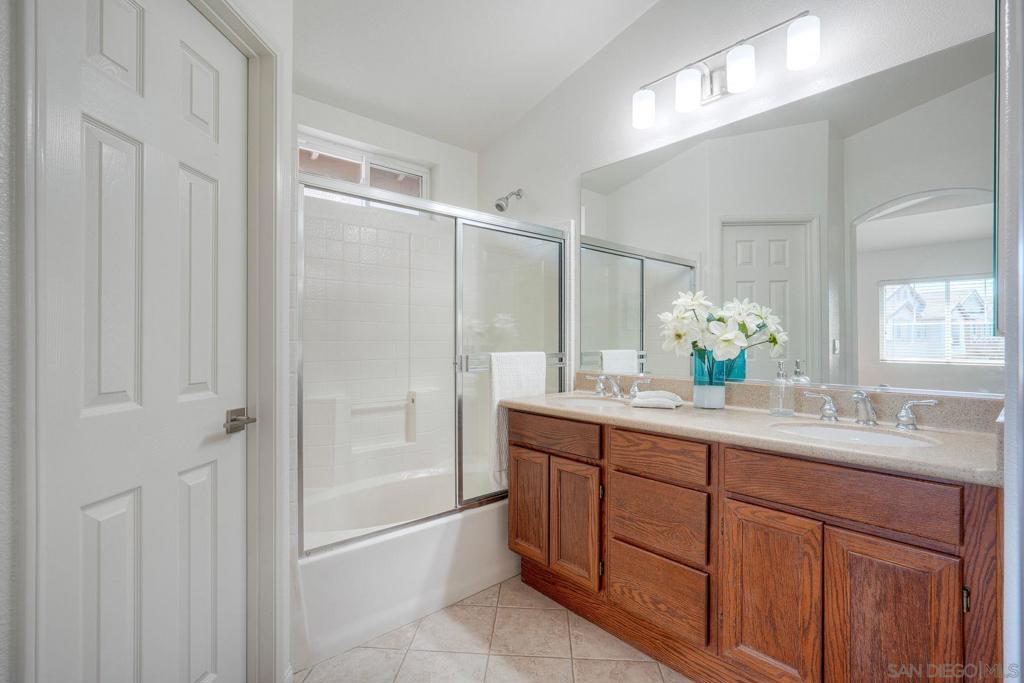 10334 Scripps Poway Pkwy - photo 13
