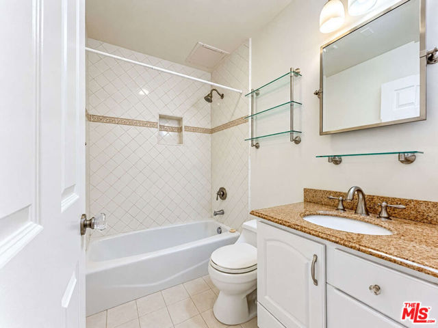 2331 20th Street photo 29