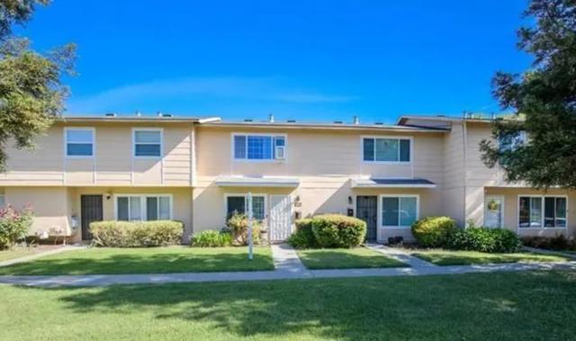 419 Velasco Drive, San Jose CA: https://media.crmls.org/mediaz/389d42b2-c6b4-4ab9-9609-3e09acf8ae39.jpg