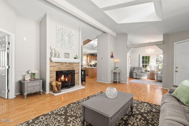 Detail Gallery Image 9 of 45 For 1215 Anchors Way #13,  Ventura,  CA 93001 - 3 Beds | 2 Baths