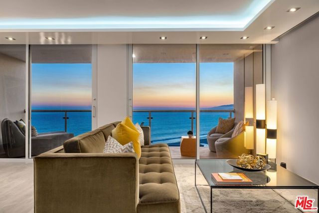 201 Ocean Avenue 1408P Santa Monica, California Absolutely stunning and move in ready just bring your toothbrush. Enter in to a large open living room that opens to a sensational balcony with unobstructed ocean views...from the front door you feel as though you could step on to the sand. Perfect for entertaining. Ultra modern renovations of this unit in this full - service building. Walk in and fall in love.