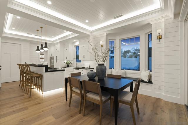466 Westbourne, San Diego CA: https://media.crmls.org/mediaz/38a04daa-311c-4187-9d58-fd2d5a12ca5c.jpg