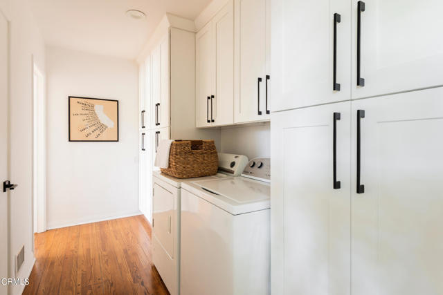 Detail Gallery Image 23 of 45 For 1640 N Altadena Dr, Pasadena,  CA 91107 - 3 Beds | 2 Baths