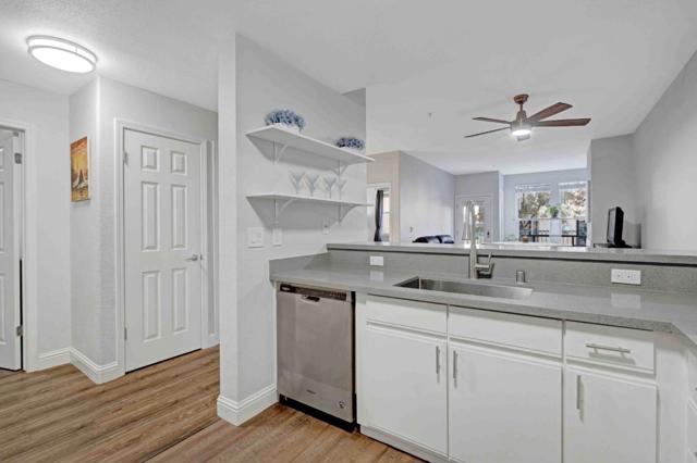 952 S 11th Street, San Jose CA: https://media.crmls.org/mediaz/38a06ff4-1cf3-4911-bf61-8272071855a0.jpg