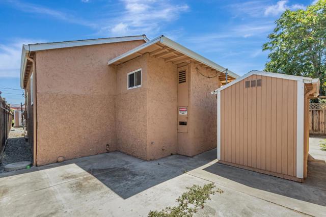295 N 16th Street, San Jose CA: https://media.crmls.org/mediaz/38a38d4f-6416-436b-8379-1f7d287b582e.jpg