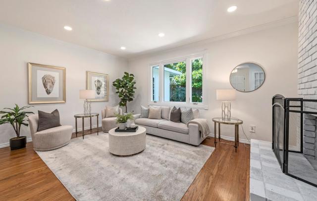 207 Thomas Drive, Los Gatos CA: https://media.crmls.org/mediaz/38a3c0f9-0633-44e7-a7be-6e4d873dabf5.jpg